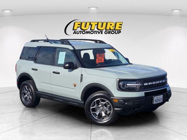 2023 Ford Bronco Sport Badlands — photo 1 of 26