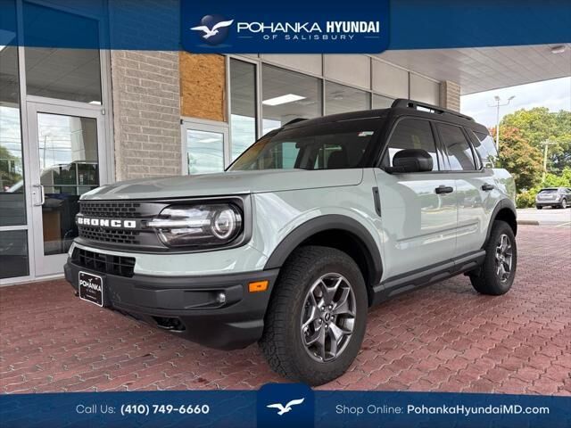 2024 Ford Bronco Sport Badlands — photo 1 of 13