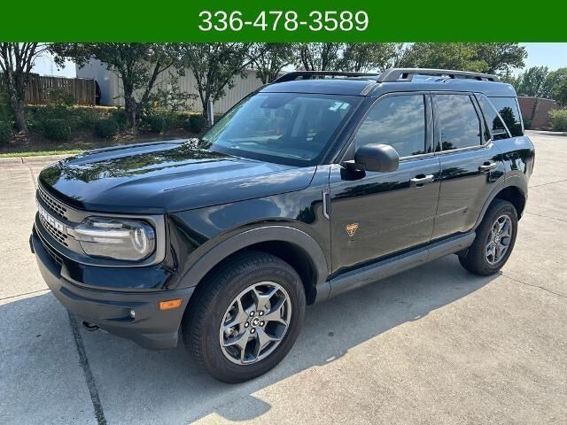 2021 Ford Bronco Sport Badlands — photo 1 of 78