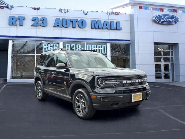 2023 Ford Bronco Sport Badlands — photo 1 of 13