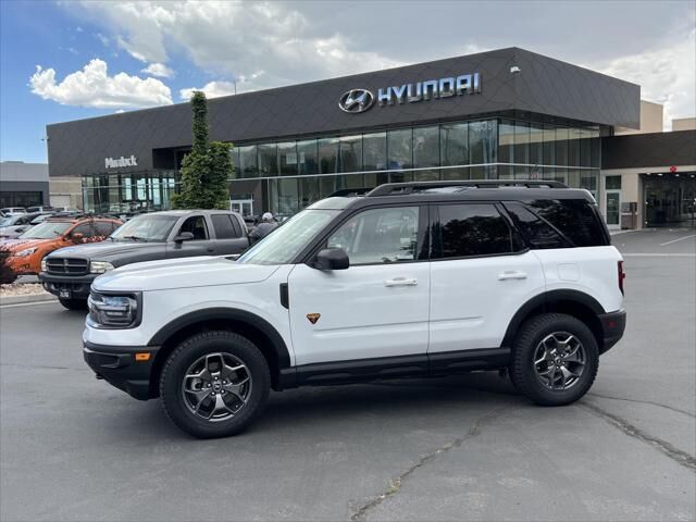 2024 Ford Bronco Sport Badlands — photo 1 of 26