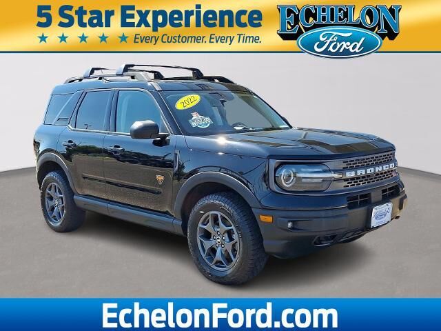 2022 Ford Bronco Sport Badlands — photo 1 of 13