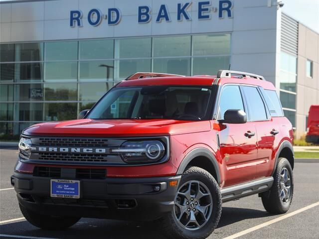 2023 Ford Bronco Sport Badlands — photo 1 of 26