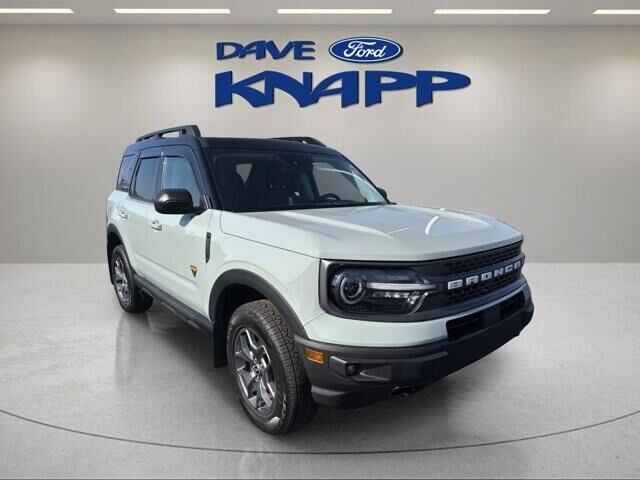 2024 Ford Bronco Sport Badlands — photo 1 of 13
