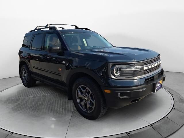2023 Ford Bronco Sport Badlands — photo 1 of 13