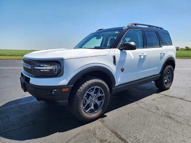 2021 Ford Bronco Sport Badlands — photo 1 of 13