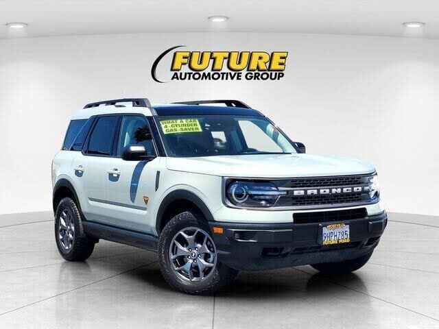 2023 Ford Bronco Sport Badlands — photo 1 of 14
