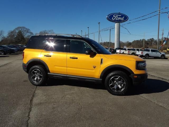 2023 Ford Bronco Sport Badlands — photo 1 of 26