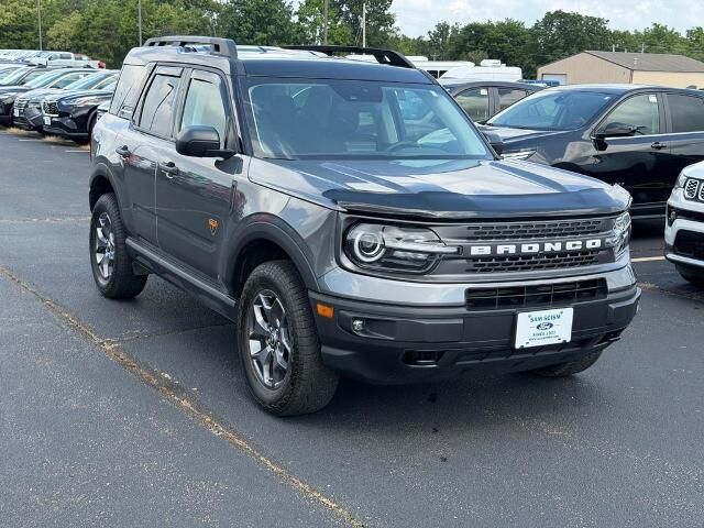 2024 Ford Bronco Sport Badlands — photo 1 of 13