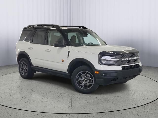 2021 Ford Bronco Sport Badlands — photo 1 of 39
