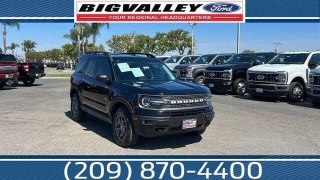 2023 Ford Bronco Sport Badlands — photo 1 of 2