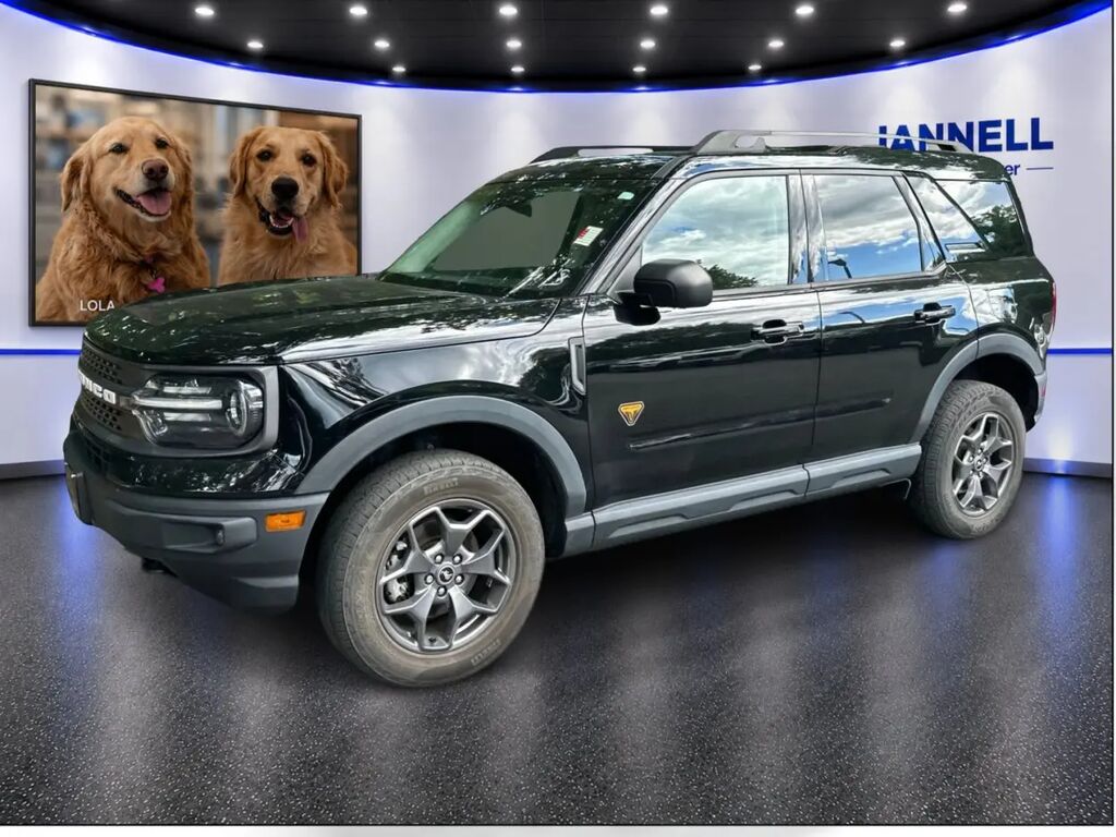 2023 Ford Bronco Sport Badlands — photo 1 of 29