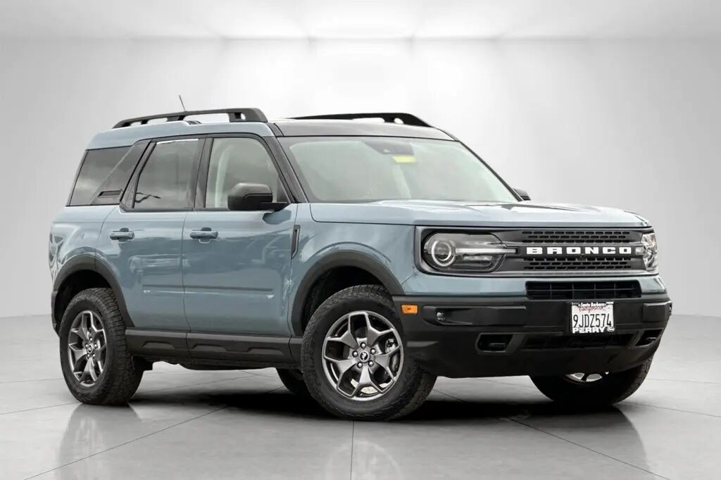 2023 Ford Bronco Sport Badlands — photo 1 of 28