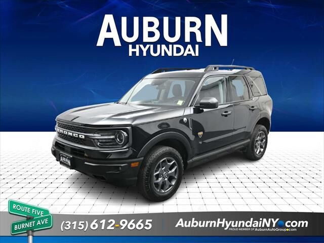 2023 Ford Bronco Sport Badlands — photo 1 of 13