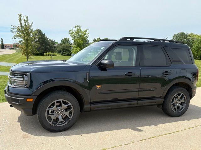 2022 Ford Bronco Sport Badlands — photo 1 of 13