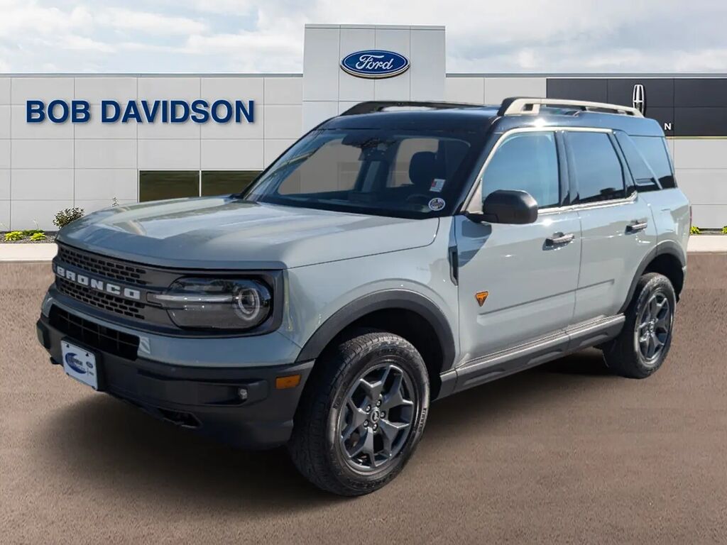 2022 Ford Bronco Sport Badlands — photo 1 of 14
