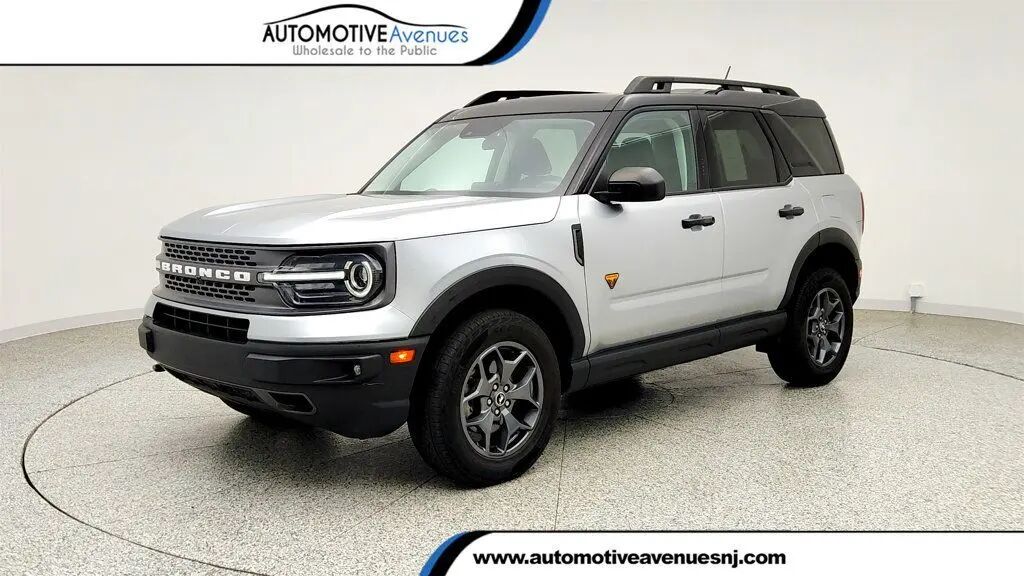2022 Ford Bronco Sport Badlands — photo 1 of 26