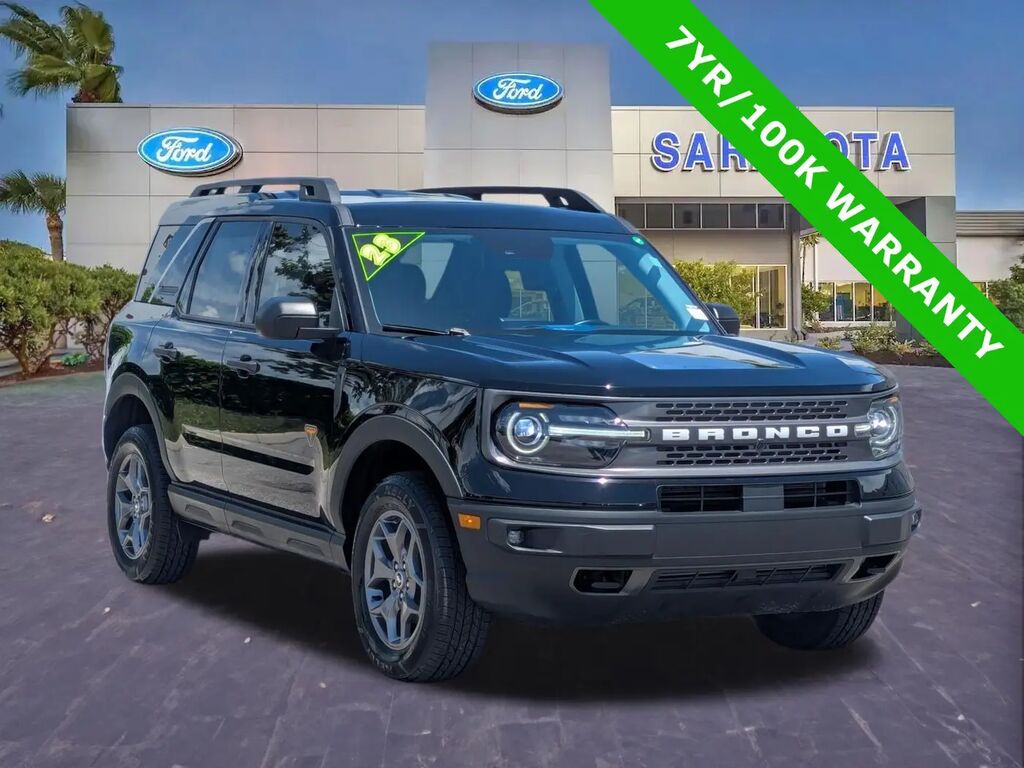 2023 Ford Bronco Sport Badlands — photo 1 of 13