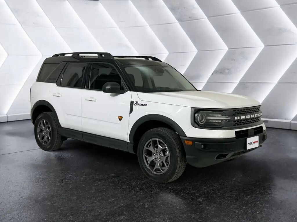 2024 Ford Bronco Sport Badlands — photo 1 of 49
