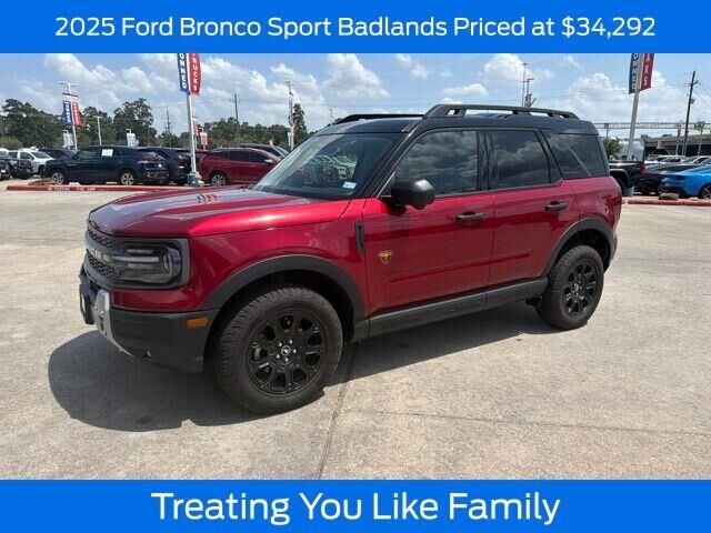 2025 Ford Bronco Sport Badlands — photo 1 of 13
