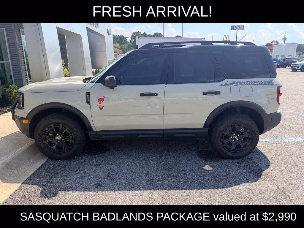 2025 Ford Bronco Sport Badlands — photo 1 of 13