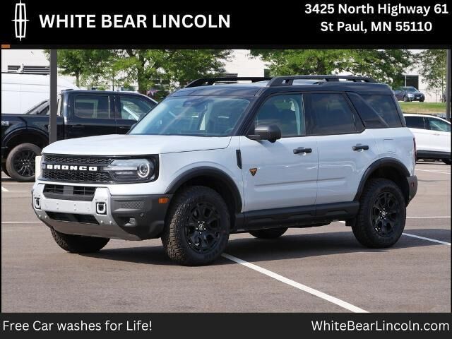 2026 Ford Bronco Sport Badlands — photo 1 of 26
