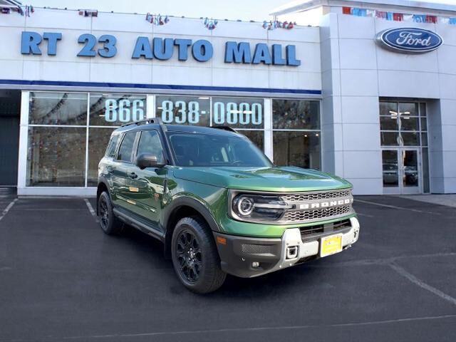2025 Ford Bronco Sport Badlands — photo 1 of 13