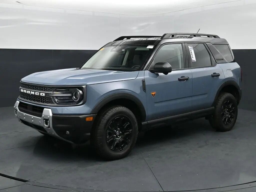 2025 Ford Bronco Sport Badlands — photo 1 of 13