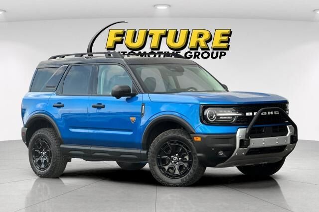 2025 Ford Bronco Sport Badlands — photo 1 of 39