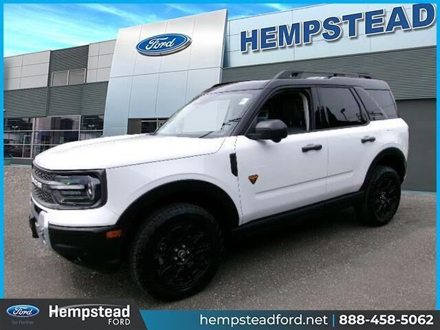 2025 Ford Bronco Sport Badlands — photo 1 of 11