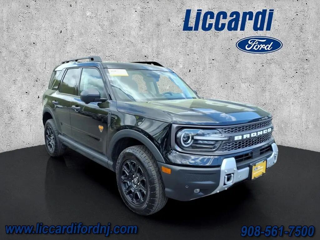 2025 Ford Bronco Sport Badlands — photo 1 of 13