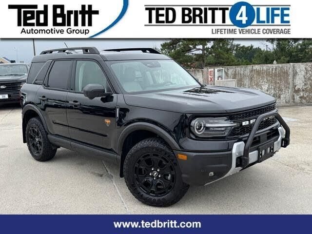 2025 Ford Bronco Sport Badlands — photo 1 of 8