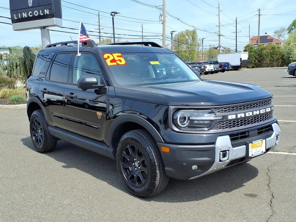 2025 Ford Bronco Sport Badlands — photo 1 of 1