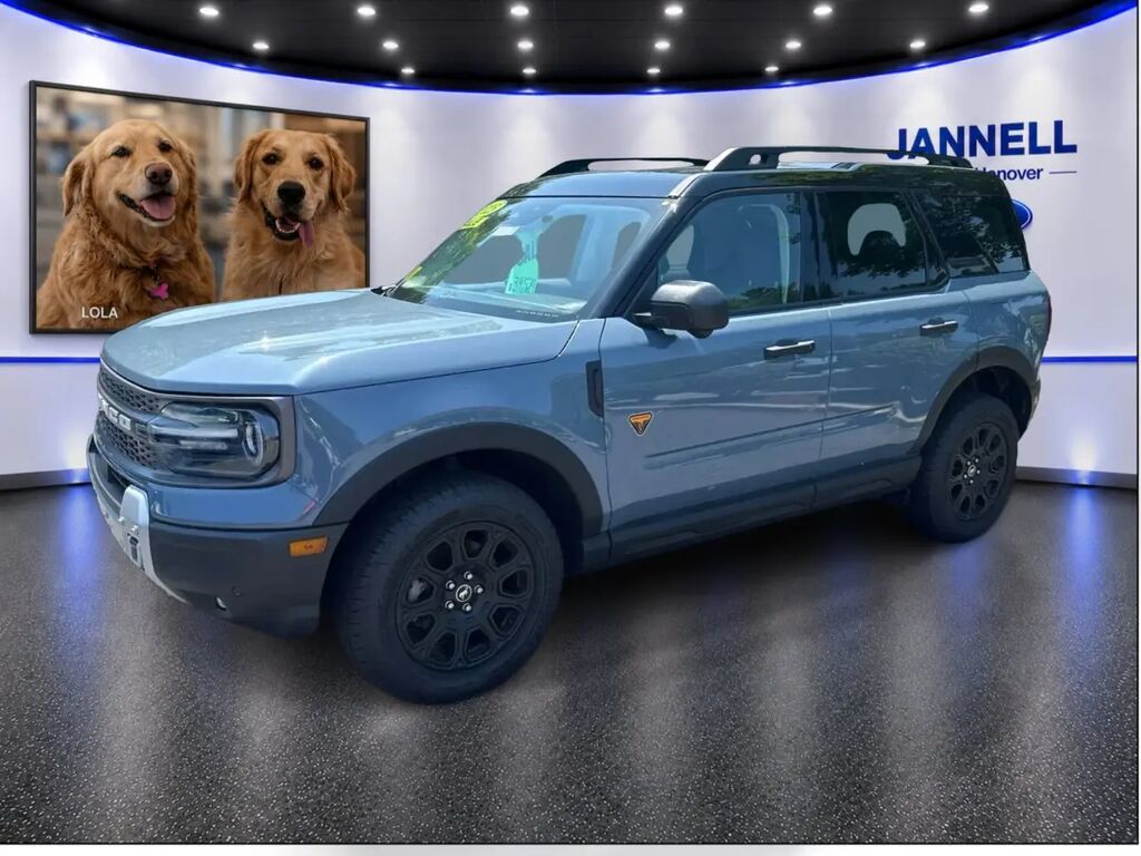2025 Ford Bronco Sport Badlands — photo 1 of 11
