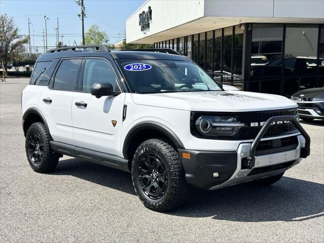 2025 Ford Bronco Sport Badlands — photo 1 of 13