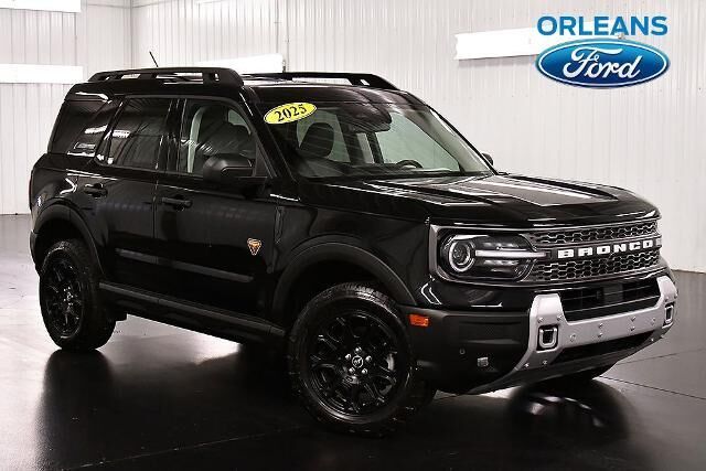 2025 Ford Bronco Sport Badlands — photo 1 of 26