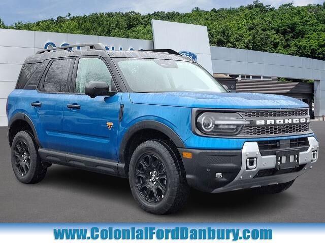 2025 Ford Bronco Sport Badlands — photo 1 of 13
