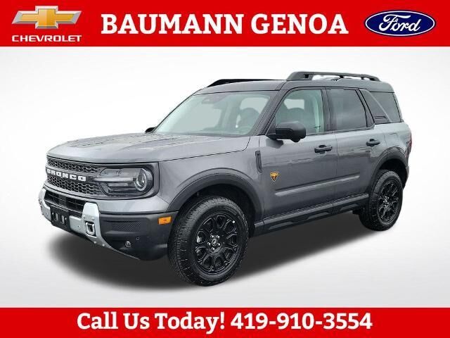 2025 Ford Bronco Sport Badlands — photo 1 of 13