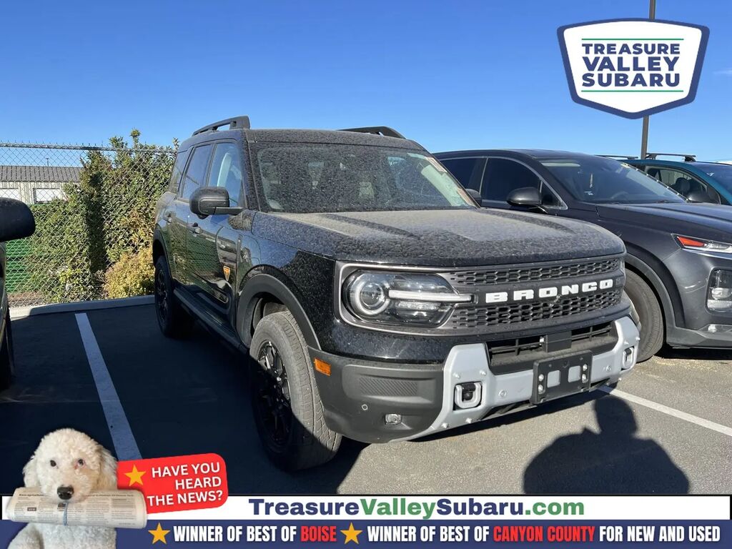 2025 Ford Bronco Sport Badlands — photo 1 of 3