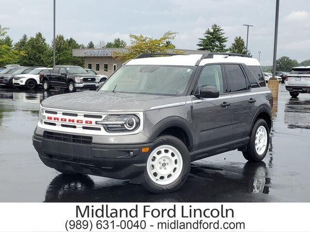 2023 Ford Bronco Sport Heritage — photo 1 of 13