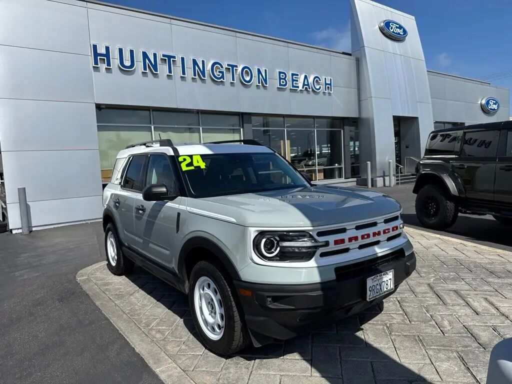 2024 Ford Bronco Sport Heritage — photo 1 of 26
