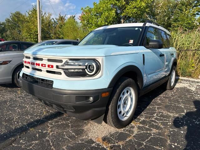 2023 Ford Bronco Sport Heritage — photo 1 of 8