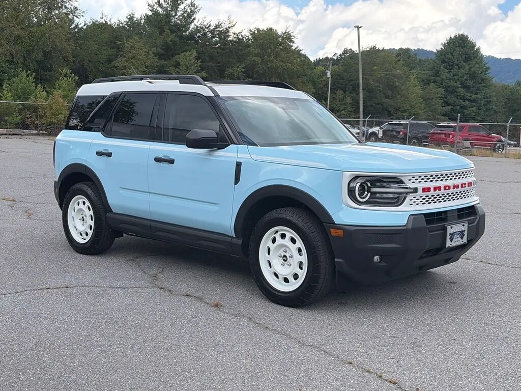 2025 Ford Bronco Sport Heritage — photo 1 of 13