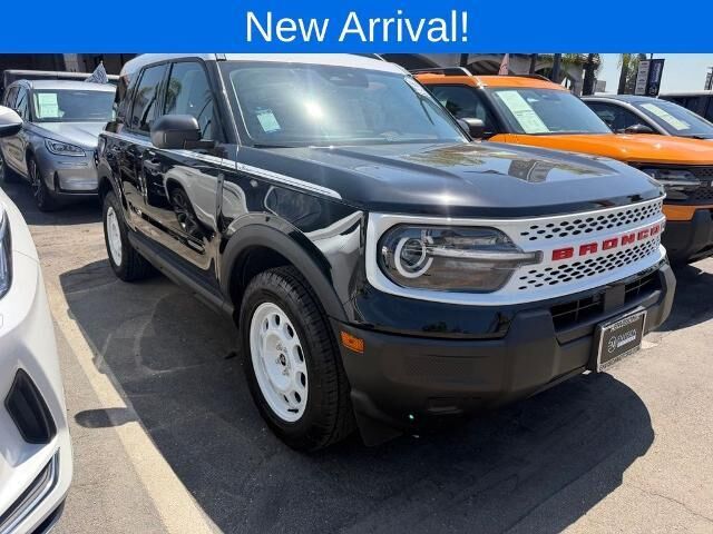 2026 Ford Bronco Sport Heritage — photo 1 of 34