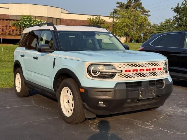 2025 Ford Bronco Sport Heritage — photo 1 of 24
