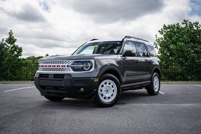 2025 Ford Bronco Sport Heritage — photo 1 of 13