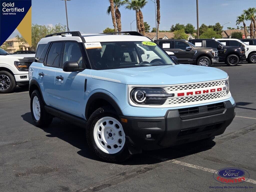2025 Ford Bronco Sport Heritage — photo 1 of 1