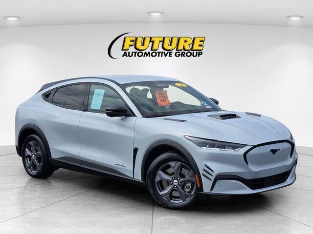 2023 Ford Mustang Mach-E Select — photo 1 of 38