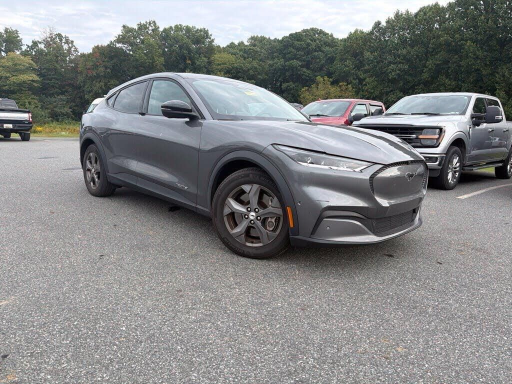 2023 Ford Mustang Mach-E Select — photo 1 of 1