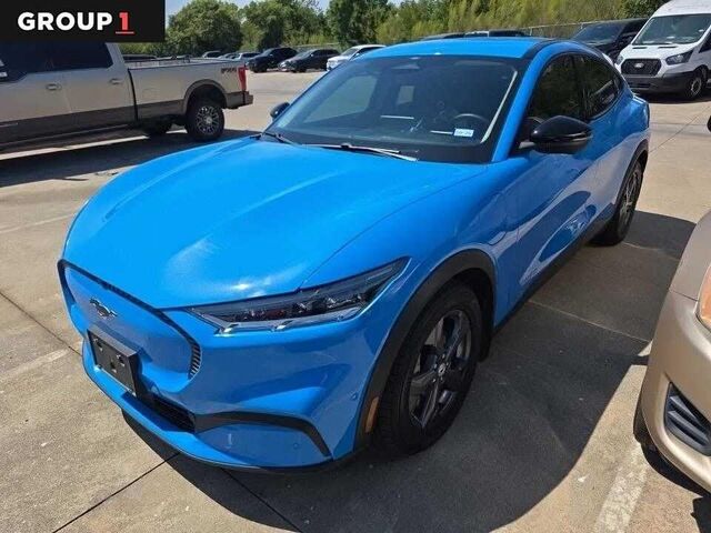 2023 Ford Mustang Mach-E Select — photo 1 of 2